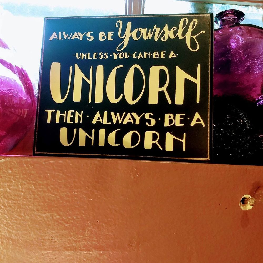 Meet your Posher, Liza